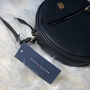 Tommy Hilfiger cross body bag